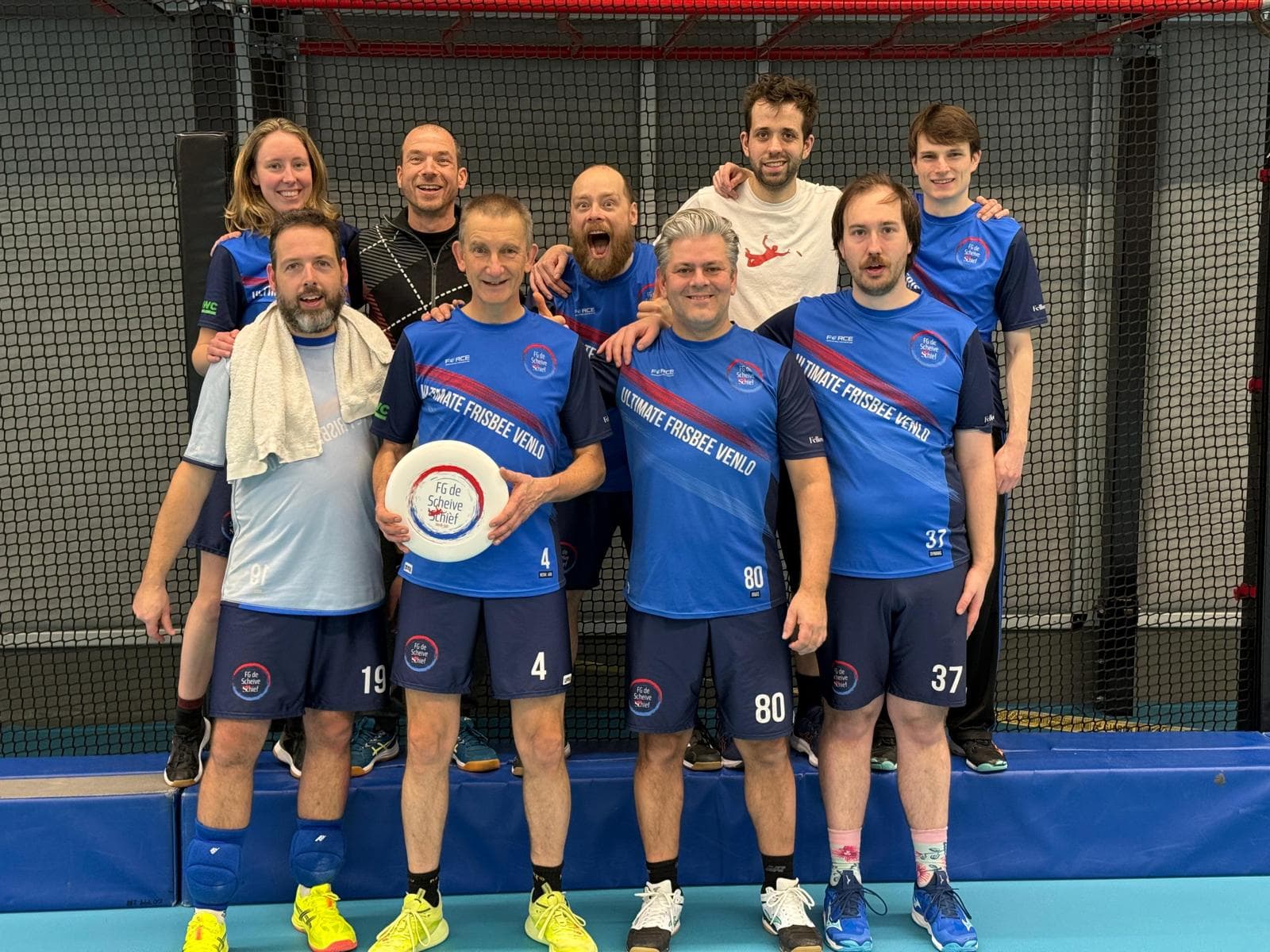 Team van FG de Scheive Schièf tijdens een buitenwedstrijd